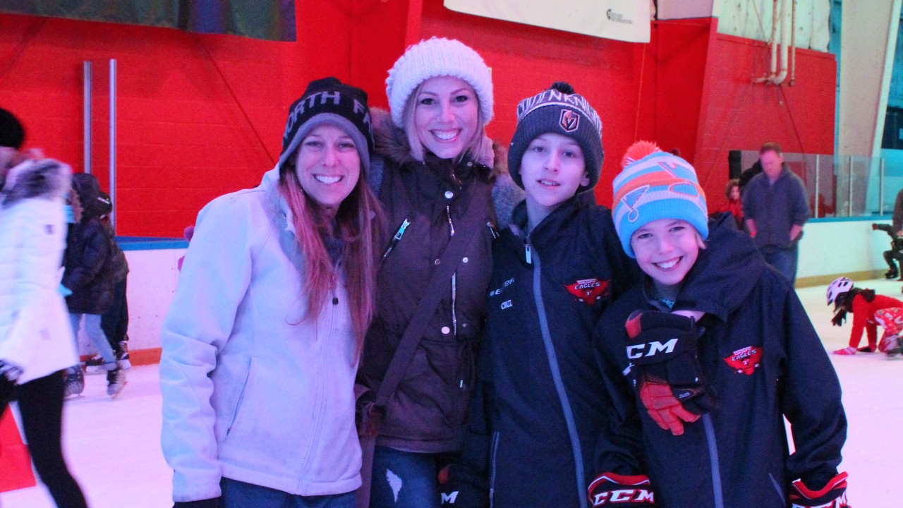 tim-hortons-iceplex-public-ice-skating-group ice skating, tim hortons iceplex